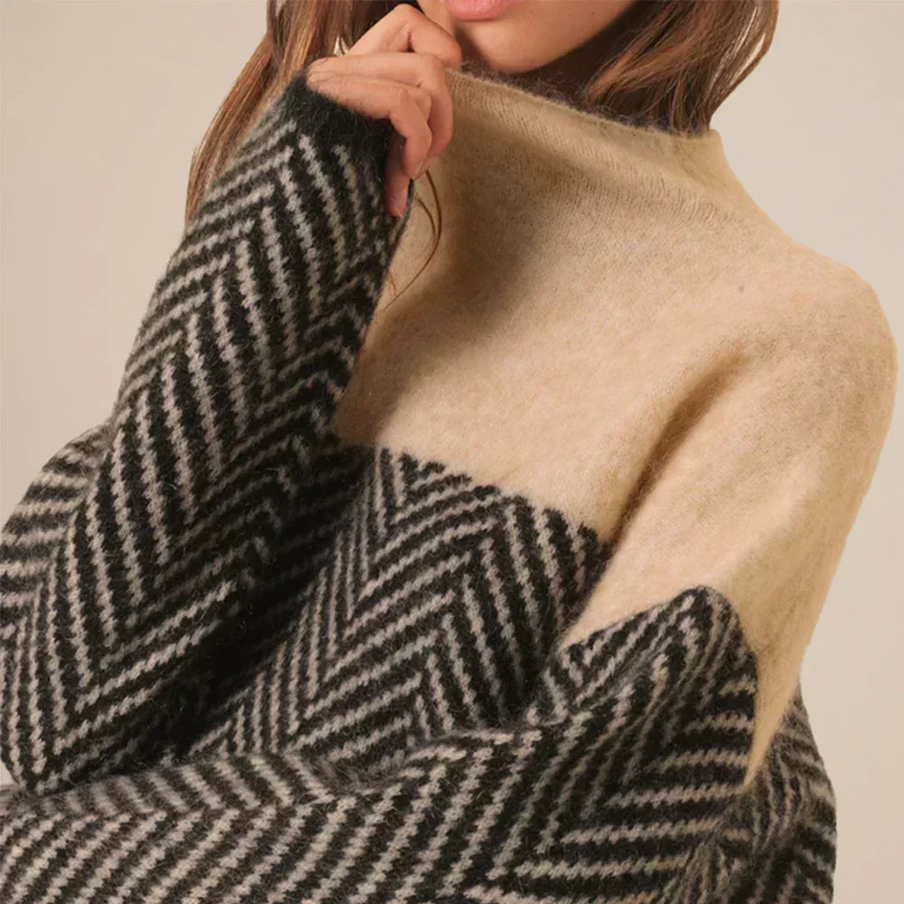 Valentine™ | Pull Col Roulé Chevron Raffiné