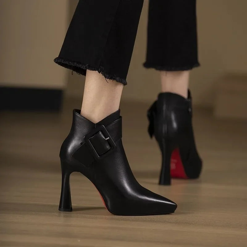Clémence™ | Bottes Élégantes à Boucle